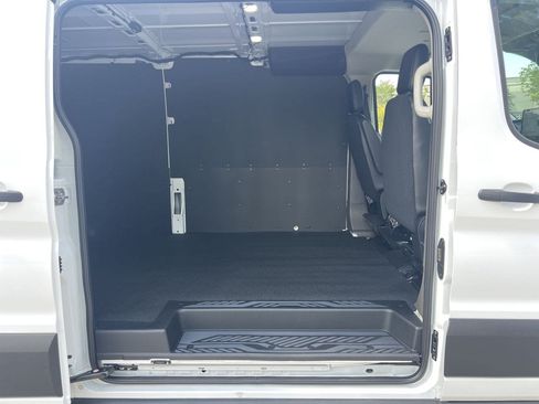 New 2026 Ford Transit 250 Low Roof RWD image 18