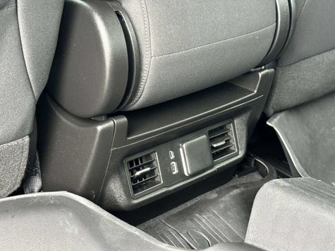 Used 2024 GMC Sierra 1500 Elevation AWD/4WD image 18