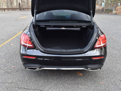 Used 2019 Mercedes-Benz E 300 image 17