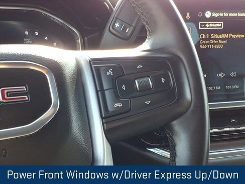 Certified 2025 GMC Sierra 1500 SLT image 12