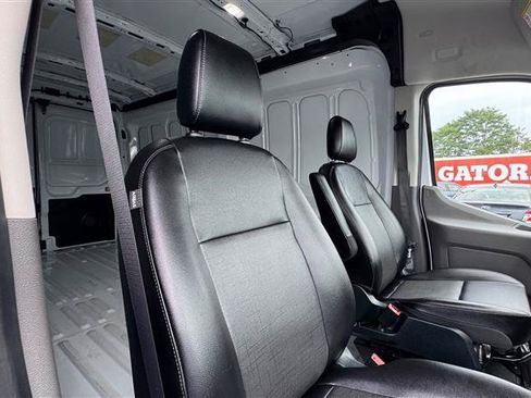 Used 2023 Ford E-Transit Medium Roof RWD image 40