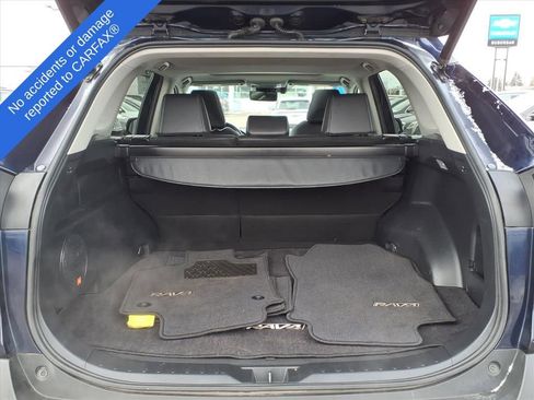 Used 2019 Toyota RAV4 XLE Premium image 11