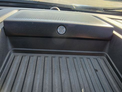 Used 2021 Ford F350 Lariat w/ Lariat Value Package AWD/4WD image 14