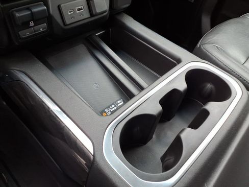 Used 2019 Chevrolet Silverado 1500 LTZ image 27