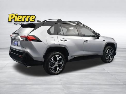 Used 2024 Toyota RAV4 XSE w/ Weather Package AWD/4WD image 4