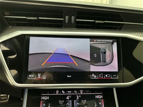 Used 2024 Audi RS 6 performance image 17