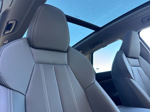 New 2025 Audi Q5 2.0T Premium Plus image 24