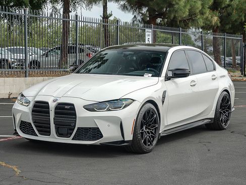 Used 2021 BMW M3 Competition image 3