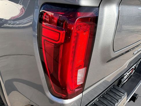 Used 2021 GMC Sierra 1500 AT4 w/ AT4 Premium Package AWD/4WD image 29