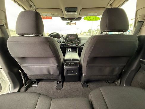 Certified 2023 Nissan Pathfinder SV image 14