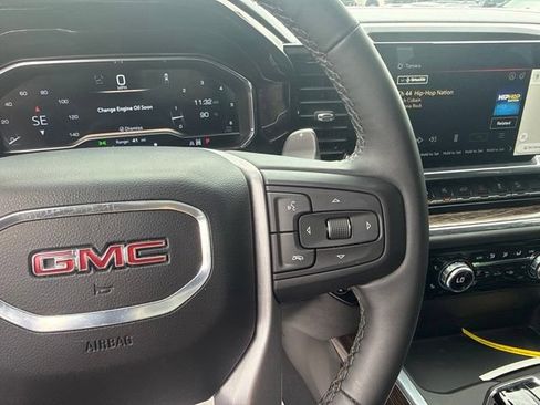 Used 2024 GMC Sierra 1500 Elevation w/ Preferred Package AWD/4WD image 23