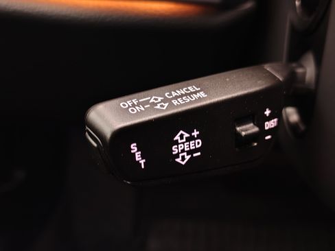 Used 2021 Audi A8 L 3.0T w/ Executive Plus Package image 52