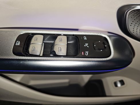 New 2026 Mercedes-Benz GLC 300 4MATIC image 30