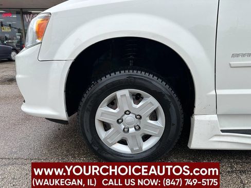 Used 2012 Dodge Grand Caravan SE image 10