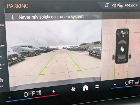 Used 2026 BMW 228i xDrive w/ Technology Package image 13