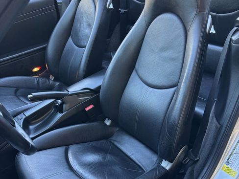 Used 2007 Porsche 911 Carrera 2dr Convertible image 14