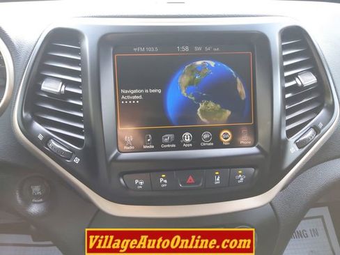 Used 2014 Jeep Cherokee Limited w/ Technology Group image 43