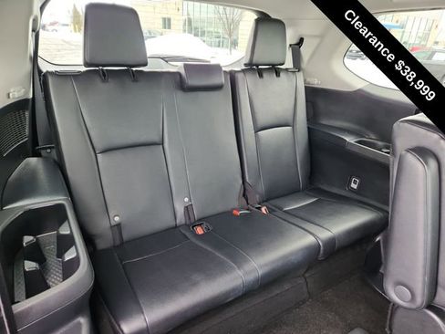 Used 2024 Toyota Grand Highlander XLE image 27