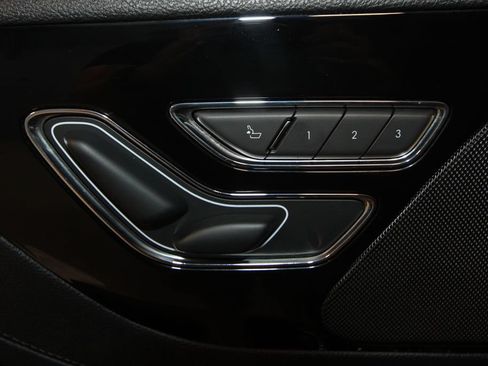 Used 2025 Lincoln Aviator Reserve w/ Illumination Package AWD/4WD image 9