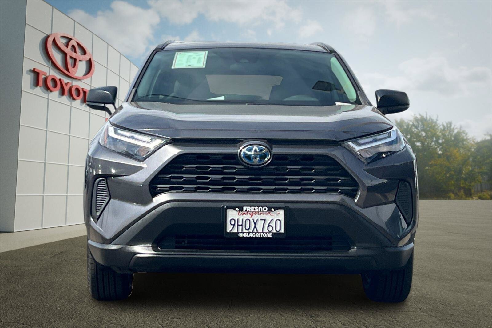 Certified 2023 Toyota RAV4 LE AWD/4WD image 8