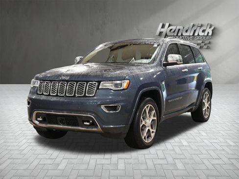 Used 2020 Jeep Grand Cherokee Overland AWD/4WD image 5