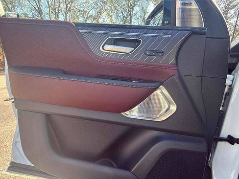 Certified 2025 INFINITI QX80 Autograph w/ Autograph Exterior Package image 11