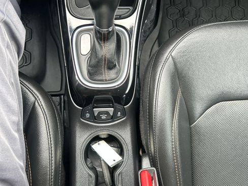 Used 2019 Jeep Compass Limited AWD/4WD image 20