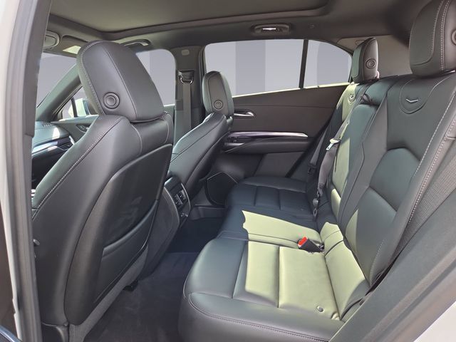 Certified 2023 Cadillac XT4 Luxury w/ Cold Weather Package AWD/4WD image 16