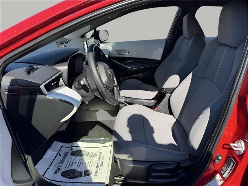 Used 2020 Toyota Corolla SE FWD image 16