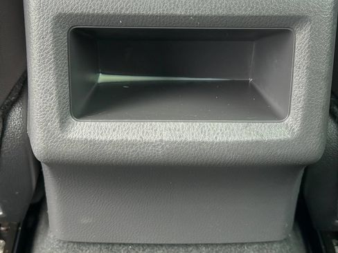 Used 2022 Toyota Camry LE FWD image 32
