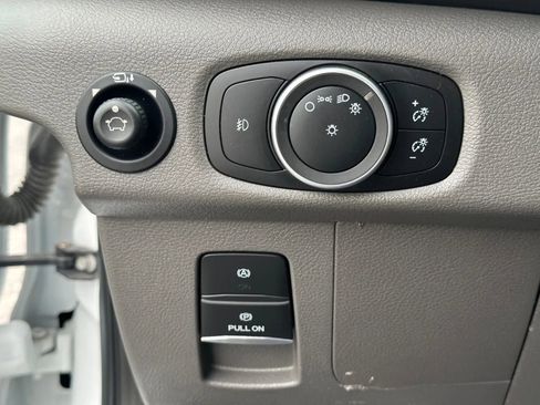 Used 2021 Ford Transit 350 XLT image 27