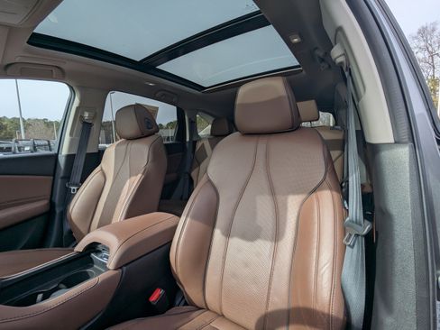 Used 2023 Acura RDX AWD w/ Advance Package image 9