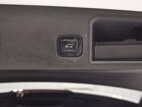 Used 2019 GMC Terrain SLT w/ Preferred Package image 37