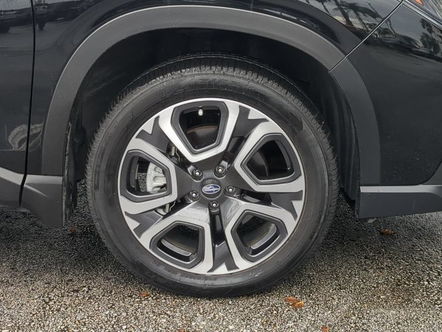 Used 2025 Subaru Ascent Touring w/ Popular Package #1 AWD/4WD image 11