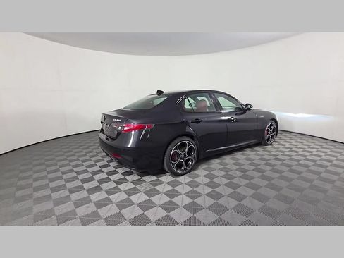 New 2026 Alfa Romeo Giulia w/ Driving Assist Package RWD image 28