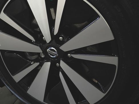 Used 2021 Nissan Altima 2.5 SL AWD/4WD image 13