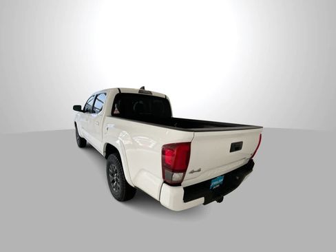 Used 2023 Toyota Tacoma SR5 w/ Technology Package AWD/4WD image 6