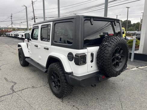 Used 2020 Jeep Wrangler Unlimited Sahara w/ Dual Top Group image 5