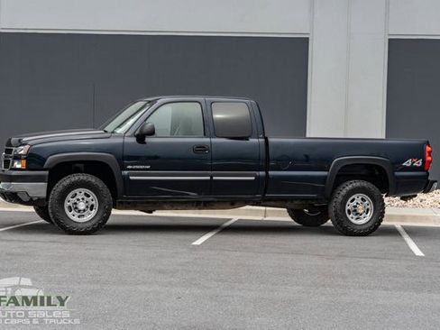 Used 2006 Chevrolet Silverado 2500 LT image 3