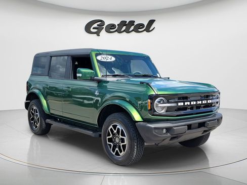 Used 2024 Ford Bronco Outer Banks image 10