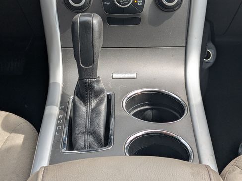 Used 2014 Ford Edge SE w/ Equipment Group 101A FWD image 18