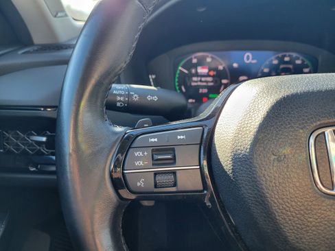 Used 2024 Honda Accord Touring image 15