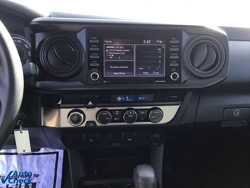 Used 2023 Toyota Tacoma SR image 33
