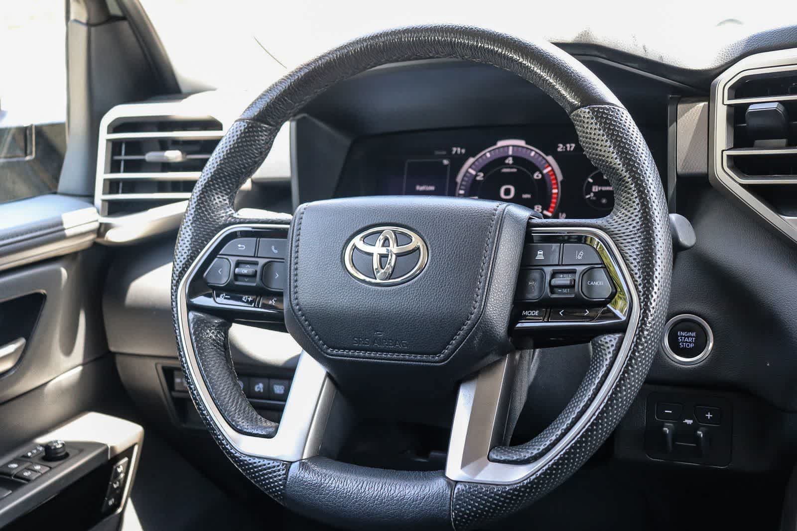 Used 2024 Toyota Tundra Limited AWD/4WD image 16
