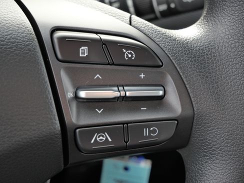 Certified 2023 Hyundai Kona SE image 31