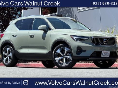 Certified 2023 Volvo XC40 B5 Plus w/ Protection Package Premier AWD/4WD image 1