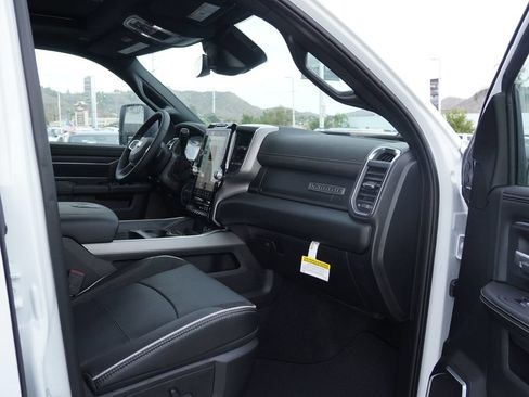 New 2026 RAM 2500 Laramie w/ Night Edition AWD/4WD image 27