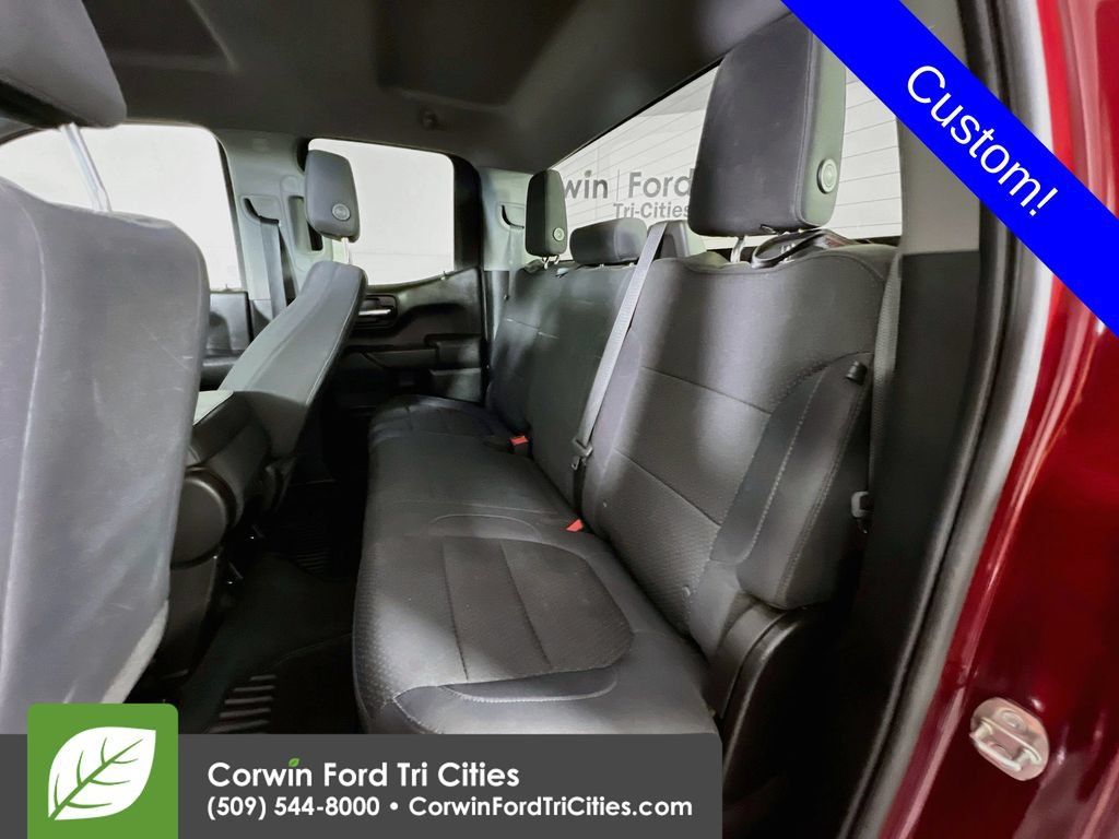 Used 2019 Chevrolet Silverado 1500 Custom w/ Custom Convenience Package AWD/4WD image 25