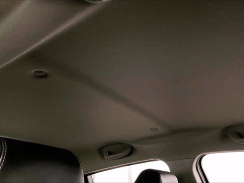 Used 2014 Chevrolet Spark LT image 22