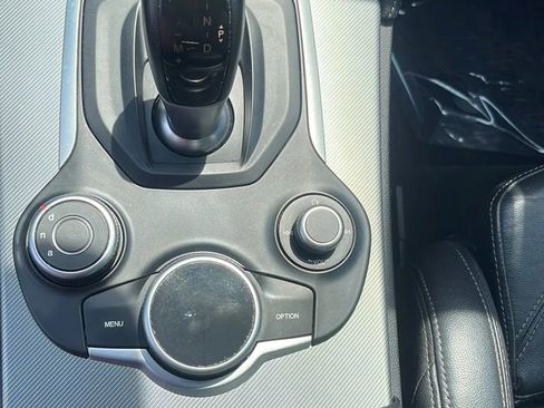 Used 2018 Alfa Romeo Stelvio Ti Sport AWD/4WD image 16